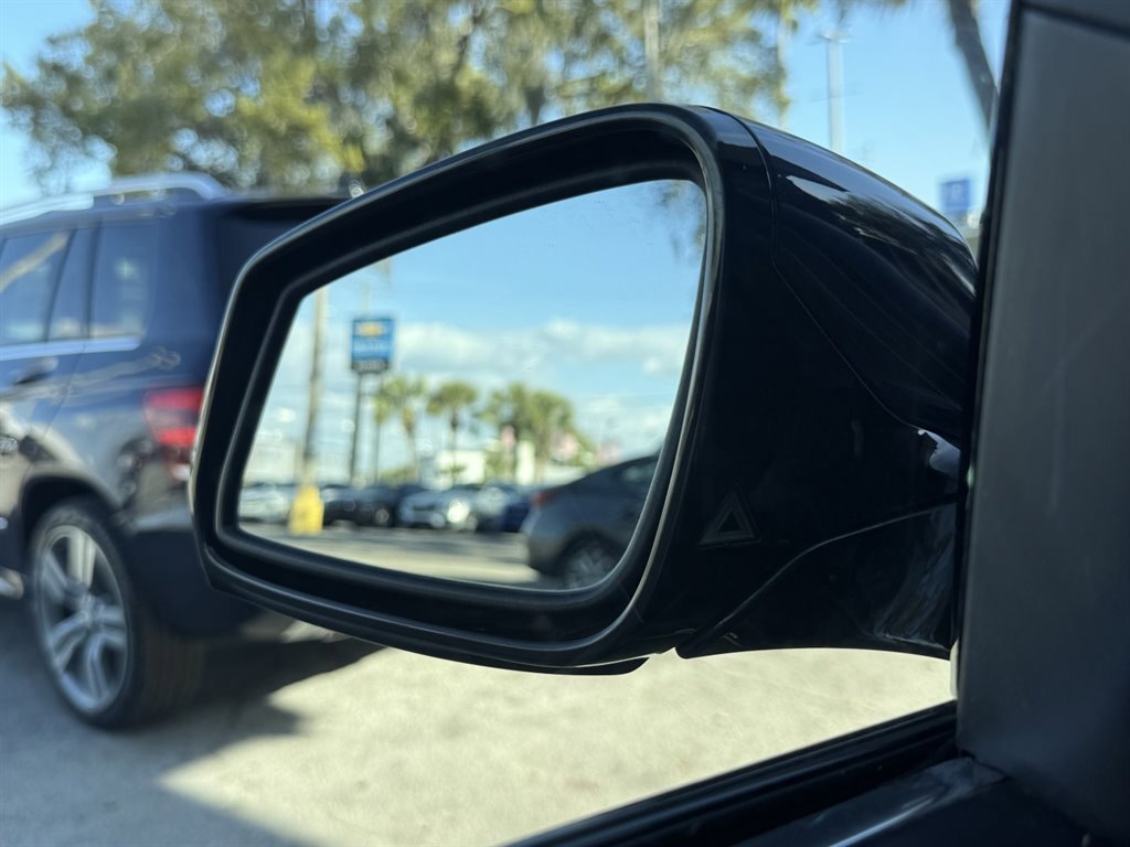 Used 2015 BMW 740i RWD image 32