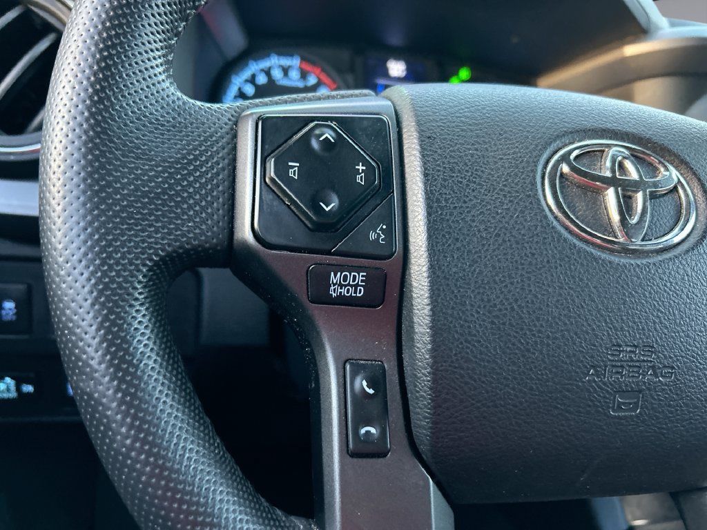 Used 2022 Toyota Tacoma TRD Sport w/ Technology Package RWD image 16