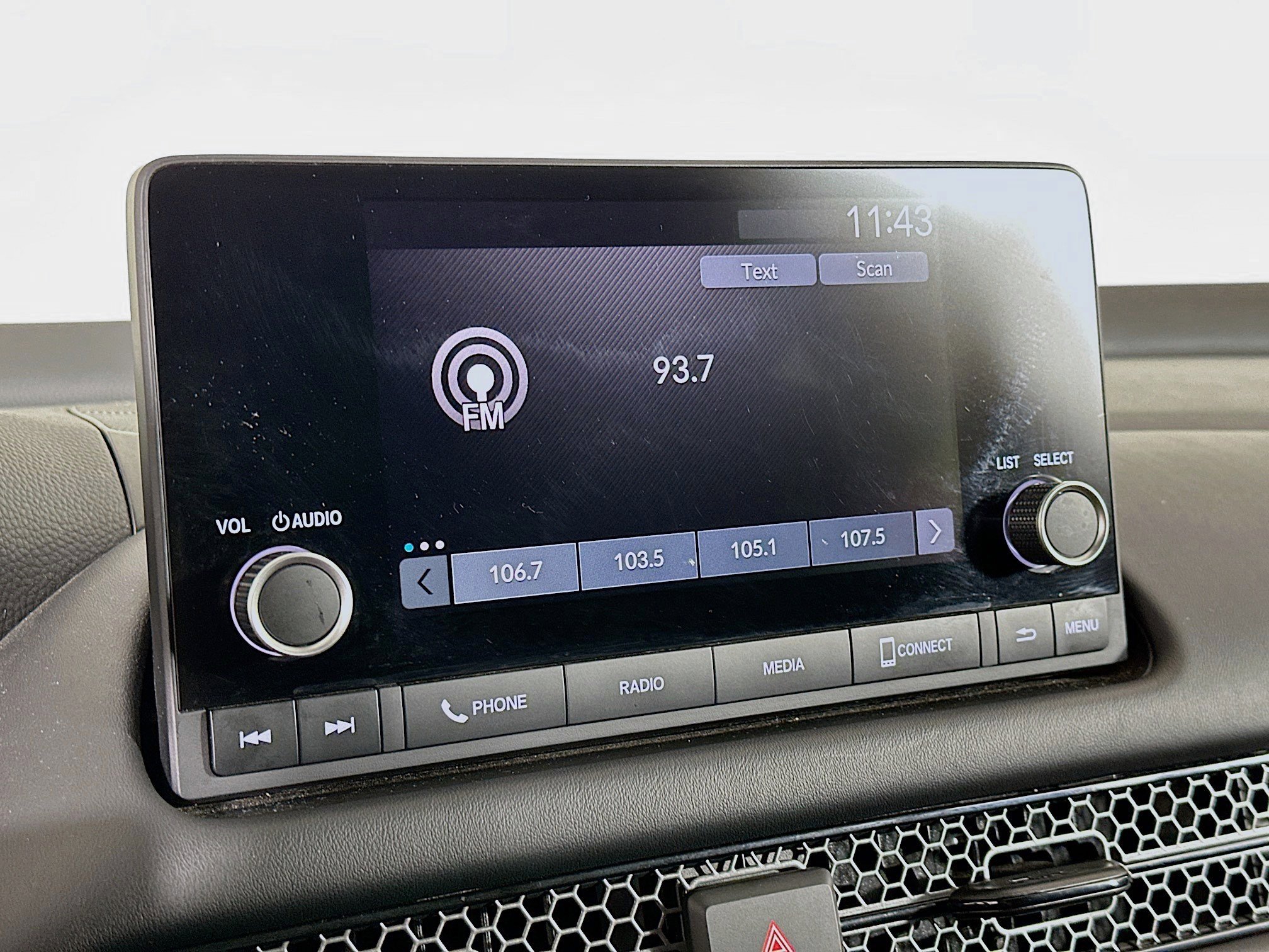 Used 2025 Honda HR-V Sport image 21