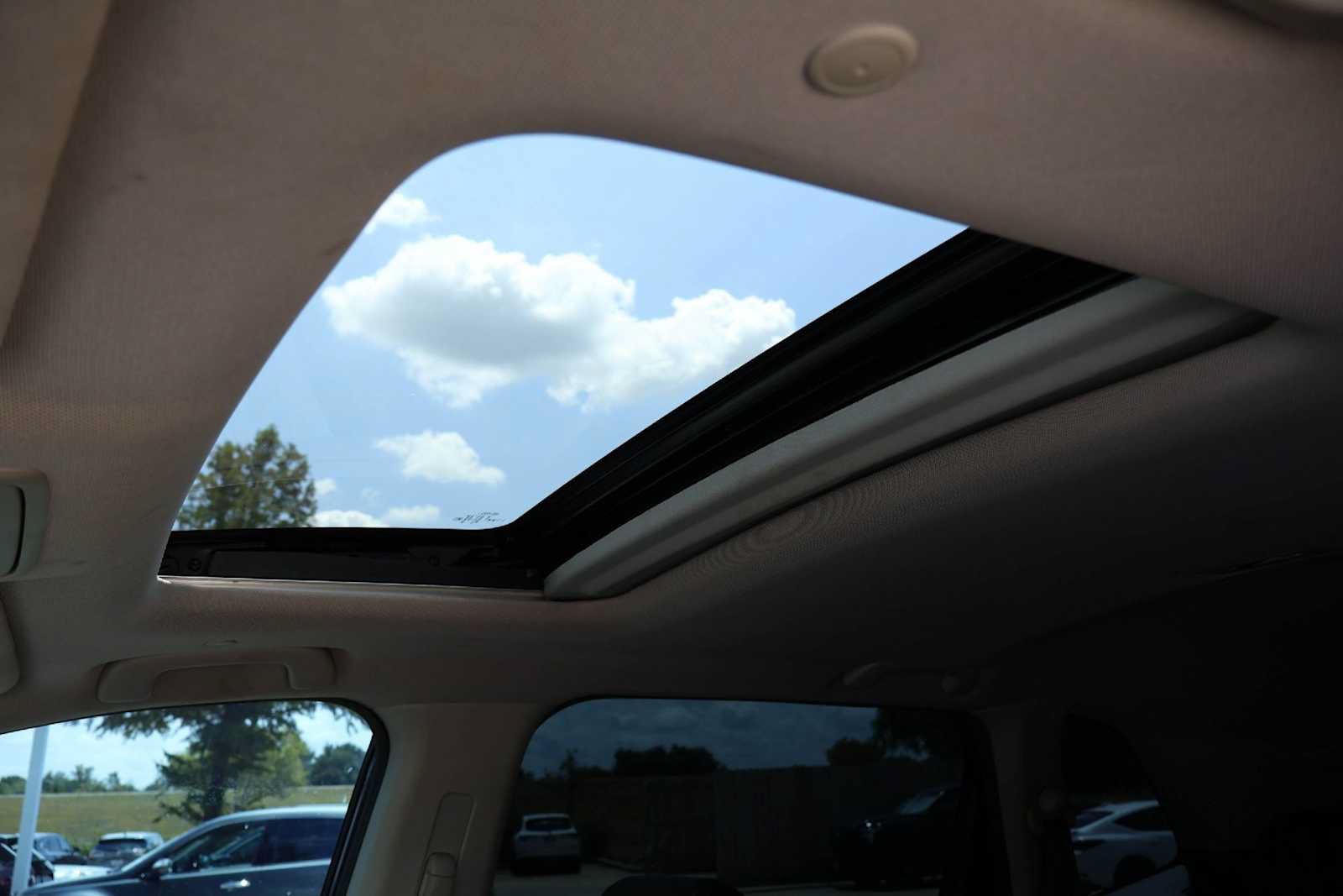 Used 2023 Honda CR-V EX-L image 29