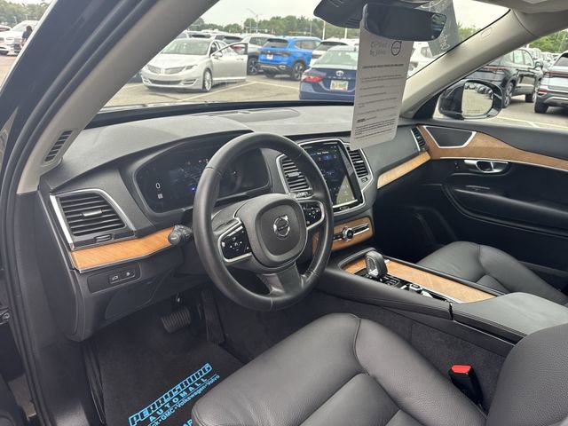 Used 2025 Volvo XC90 T8 Core w/ Protection Package Premier AWD/4WD image 10