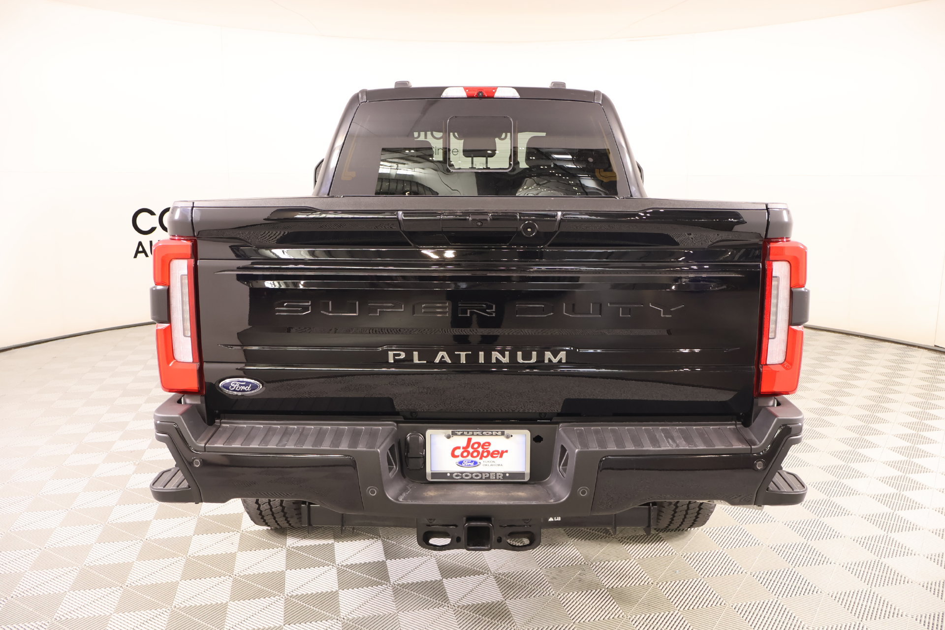 Used 2026 Ford F250 Platinum w/ FX4 Off-Road Package AWD/4WD image 22