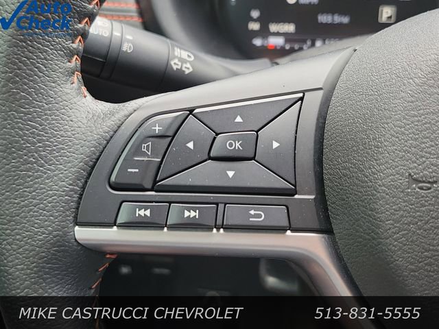 Used 2023 Nissan Kicks SR w/ SR Premium Package FWD image 13