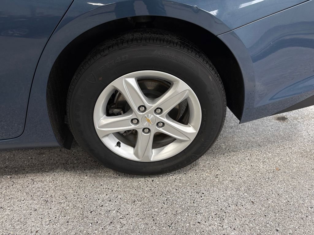 Used 2024 Chevrolet Malibu LS w/ Driver Confidence Package FWD image 27