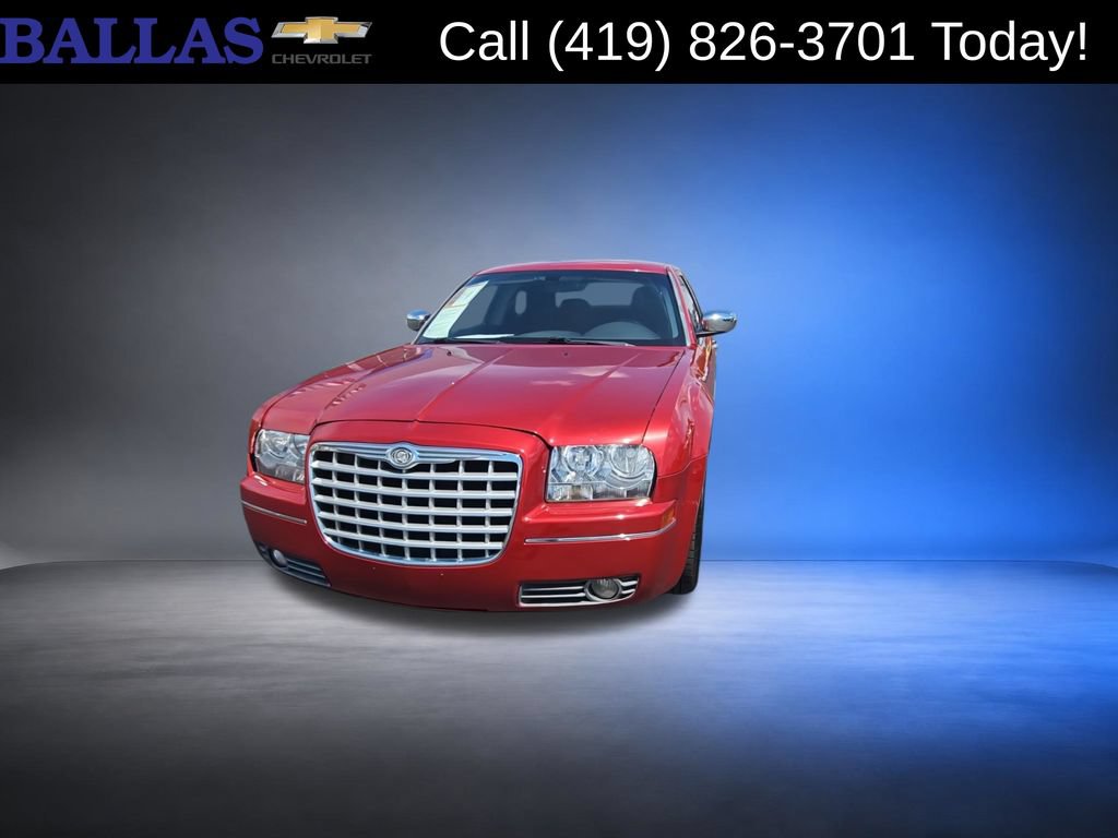 Used 2010 Chrysler 300 Touring Plus RWD image 3