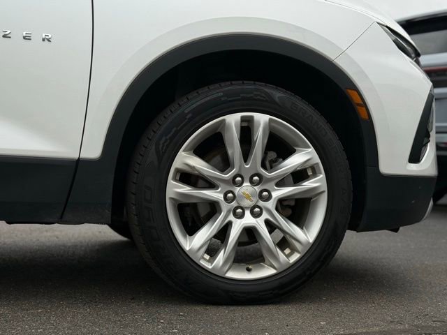 Used 2020 Chevrolet Blazer LT w/ Sound & Technology Package FWD image 47