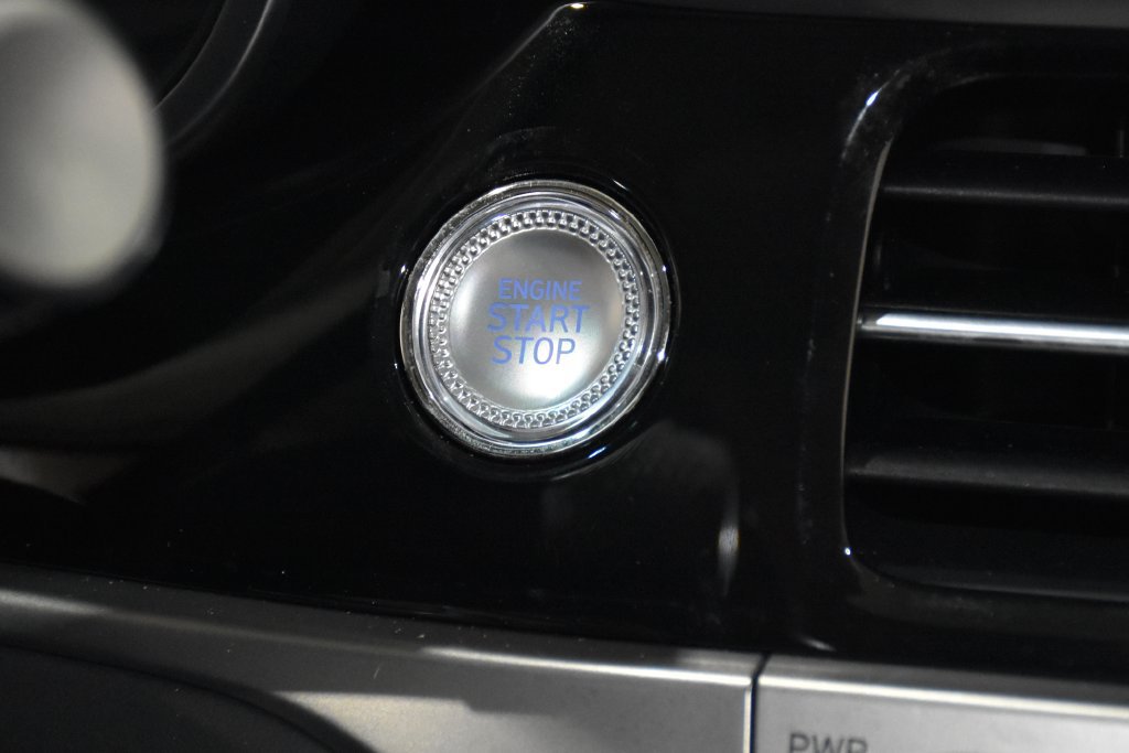 New 2026 Genesis G70 2.5T AWD/4WD image 14