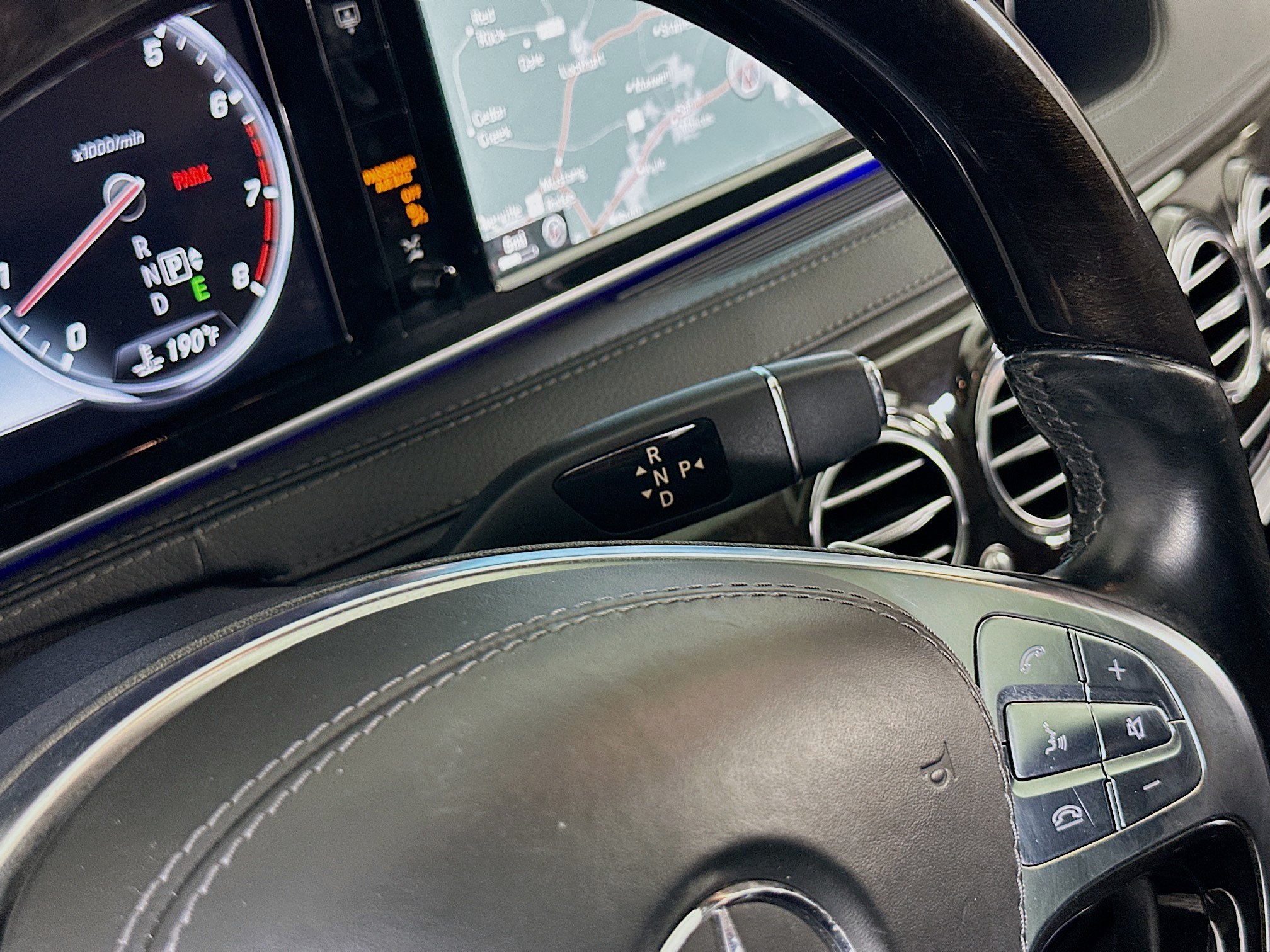 Used 2016 Mercedes-Benz S 550 Sedan image 25