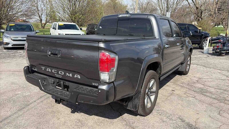 Used 2018 Toyota Tacoma Limited AWD/4WD image 8