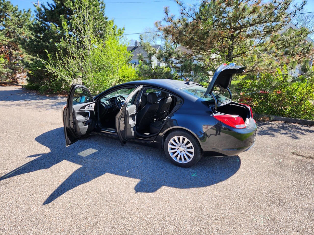 Used 2011 Buick Regal CXL w/ RL4 Preferred Equipment Group image 22