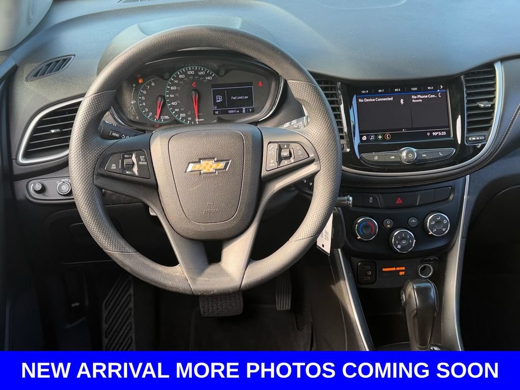 Used 2020 Chevrolet Trax LS w/ Tint and Cruise Package FWD image 12