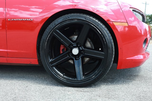 Used 2015 Chevrolet Camaro LT w/ RS Package RWD image 5