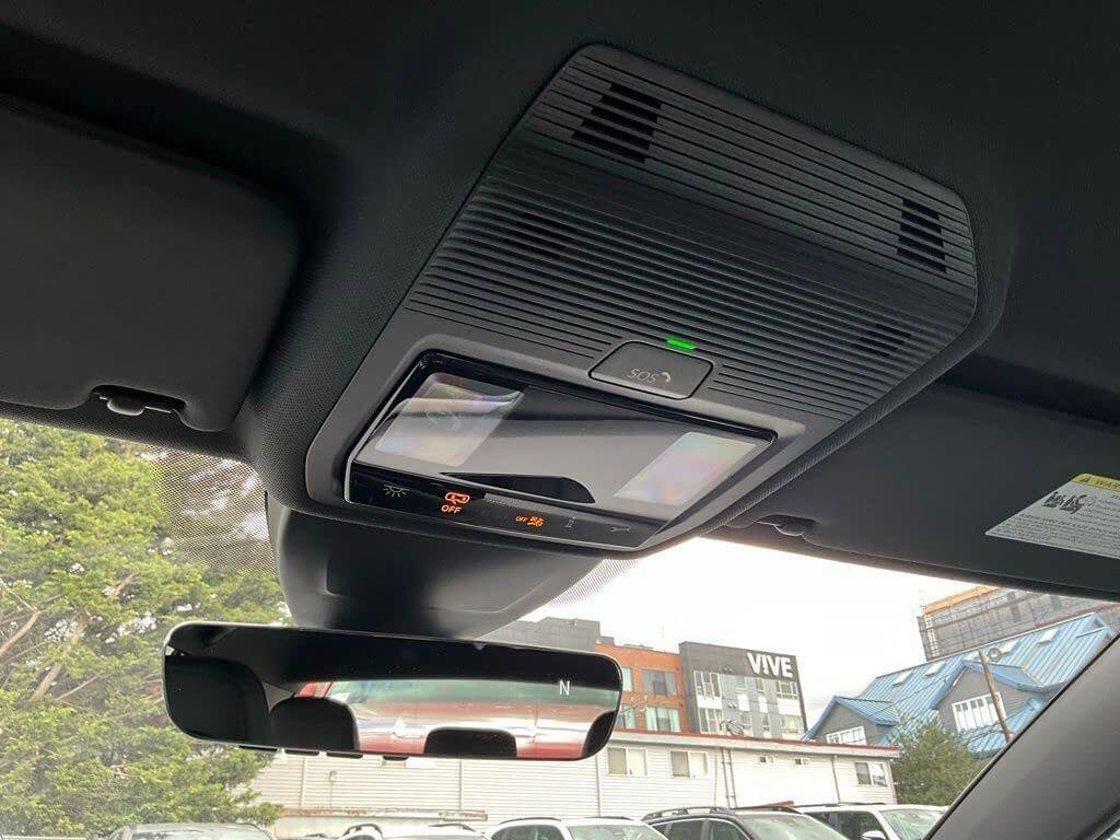 Used 2022 Volkswagen GTI S image 16