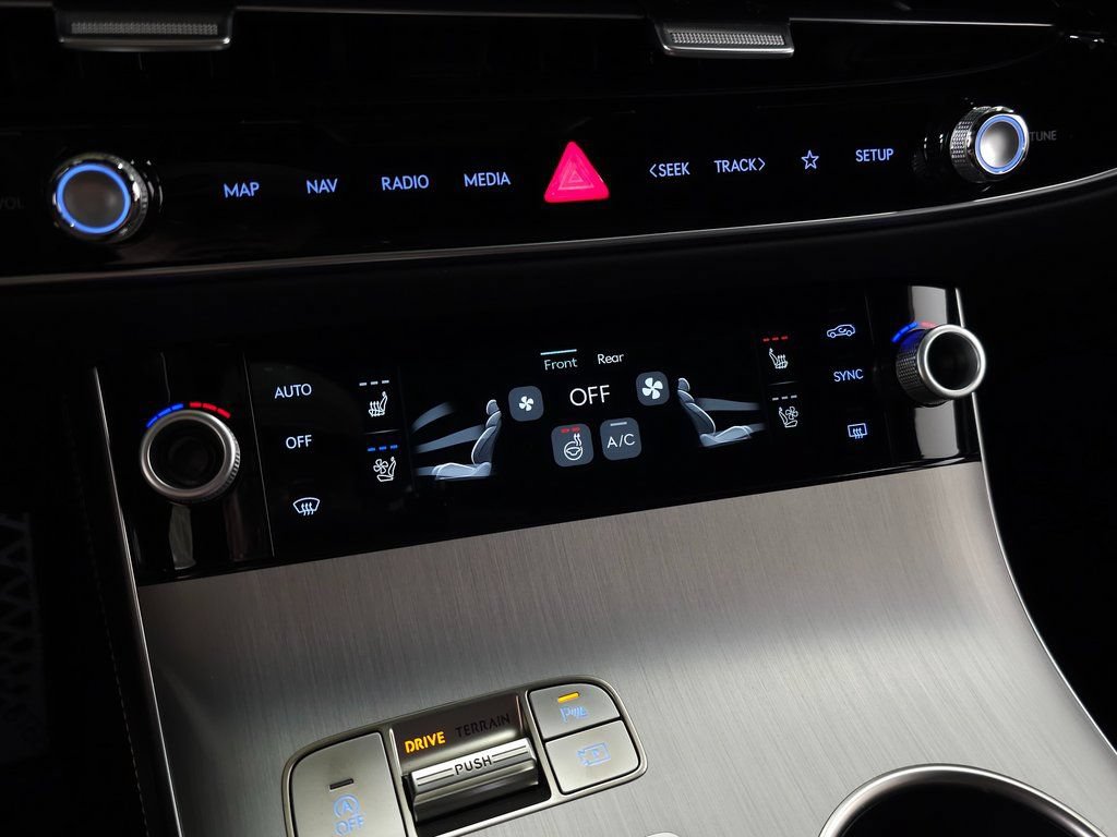 New 2026 Genesis GV70 3.5T Sport Advanced AWD/4WD image 26