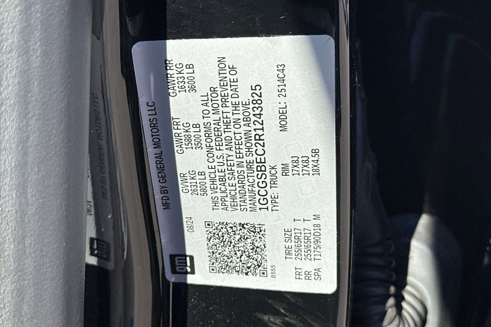 Used 2024 Chevrolet Colorado W/T image 29