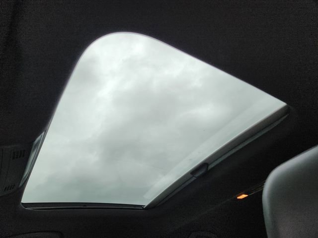 Used 2019 Volkswagen Jetta R-Line image 11