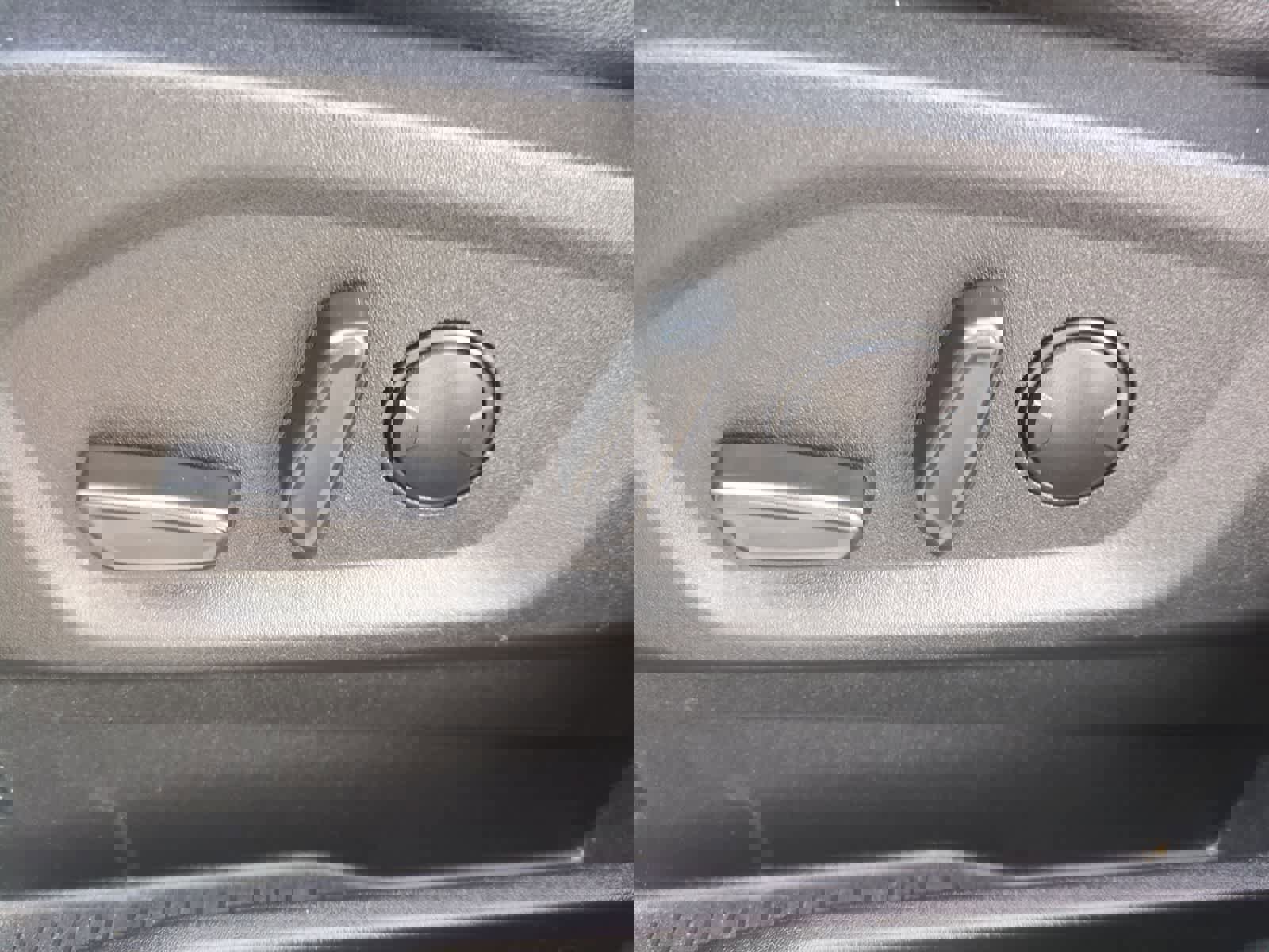 Used 2024 Ford Edge Titanium image 17