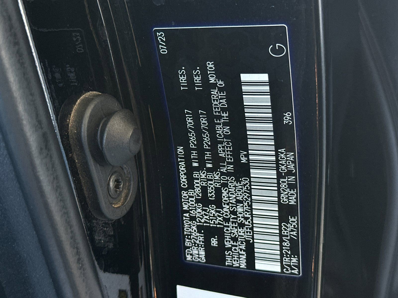 Used 2023 Toyota 4Runner SR5 Premium w/ Moonroof Package image 29