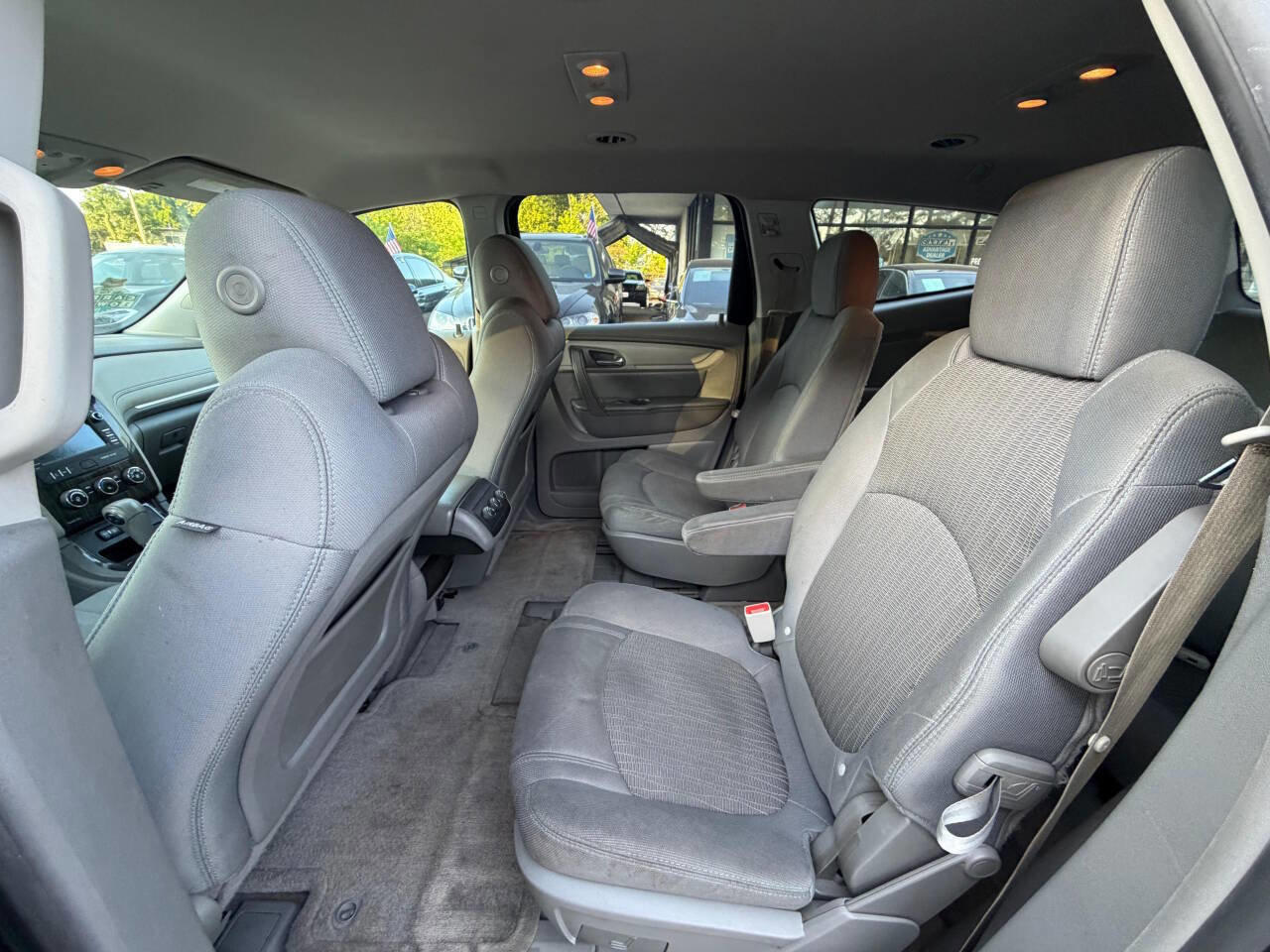 Used 2014 Chevrolet Traverse LT AWD/4WD image 12