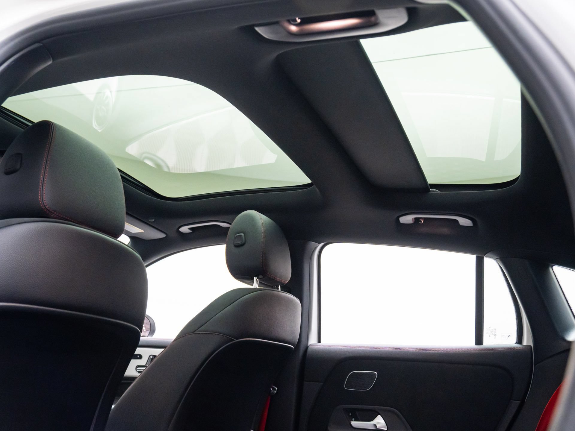 New 2026 Mercedes-Benz GLA 35 AMG 4MATIC image 19