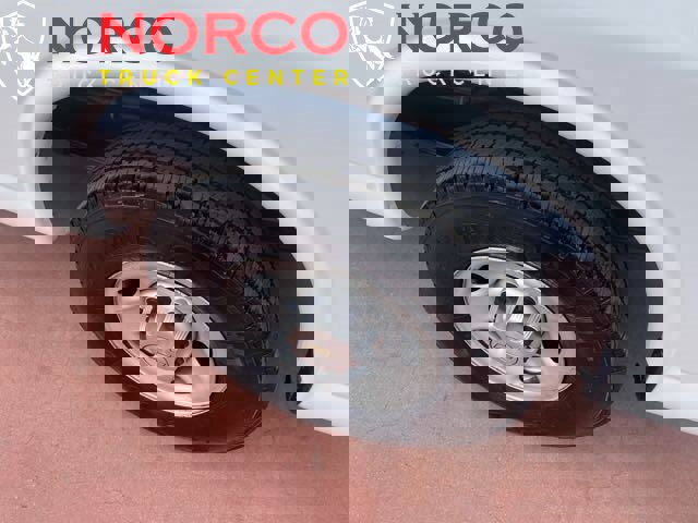 Used 2014 Chevrolet Express 2500 image 13