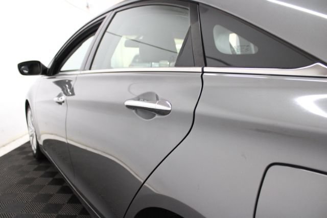 Used 2013 Hyundai Sonata SE FWD image 8