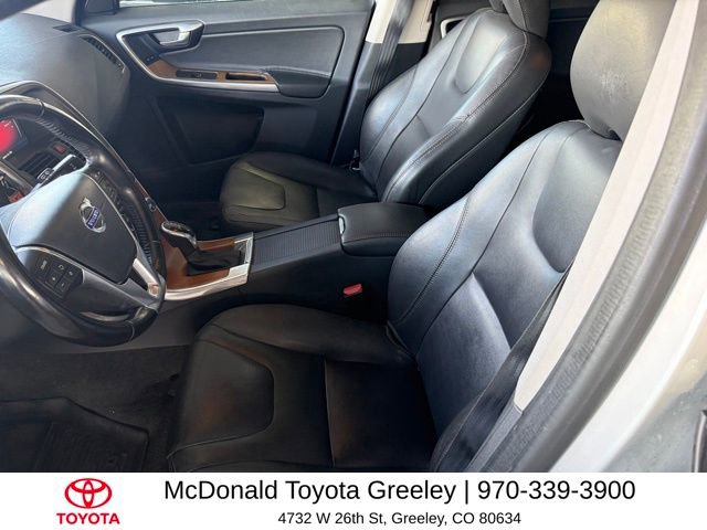 Used 2017 Volvo XC60 T5 Inscription w/ Preferred Option Package image 14