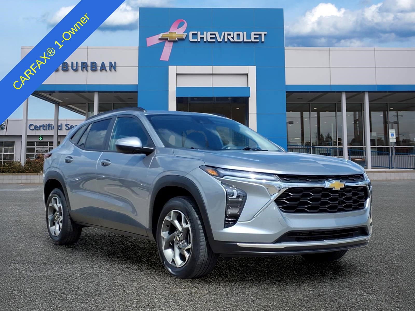 Used 2024 Chevrolet Trax LT w/ Driver Confidence Package FWD image 3