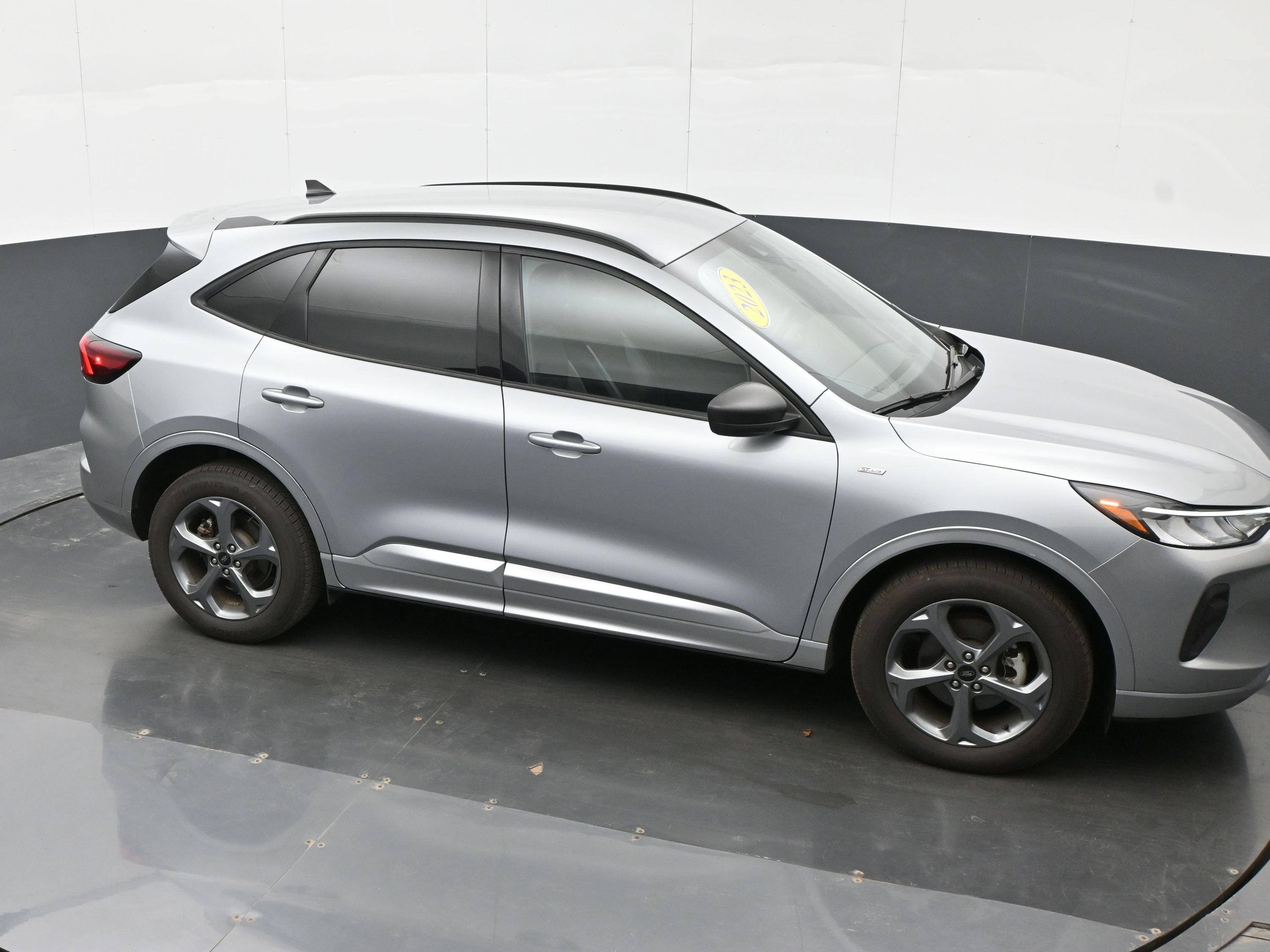 Used 2023 Ford Escape ST-Line image 33