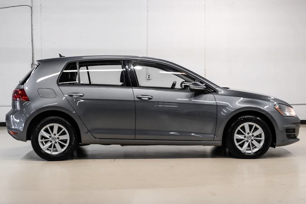 Used 2015 Volkswagen Golf S FWD image 7