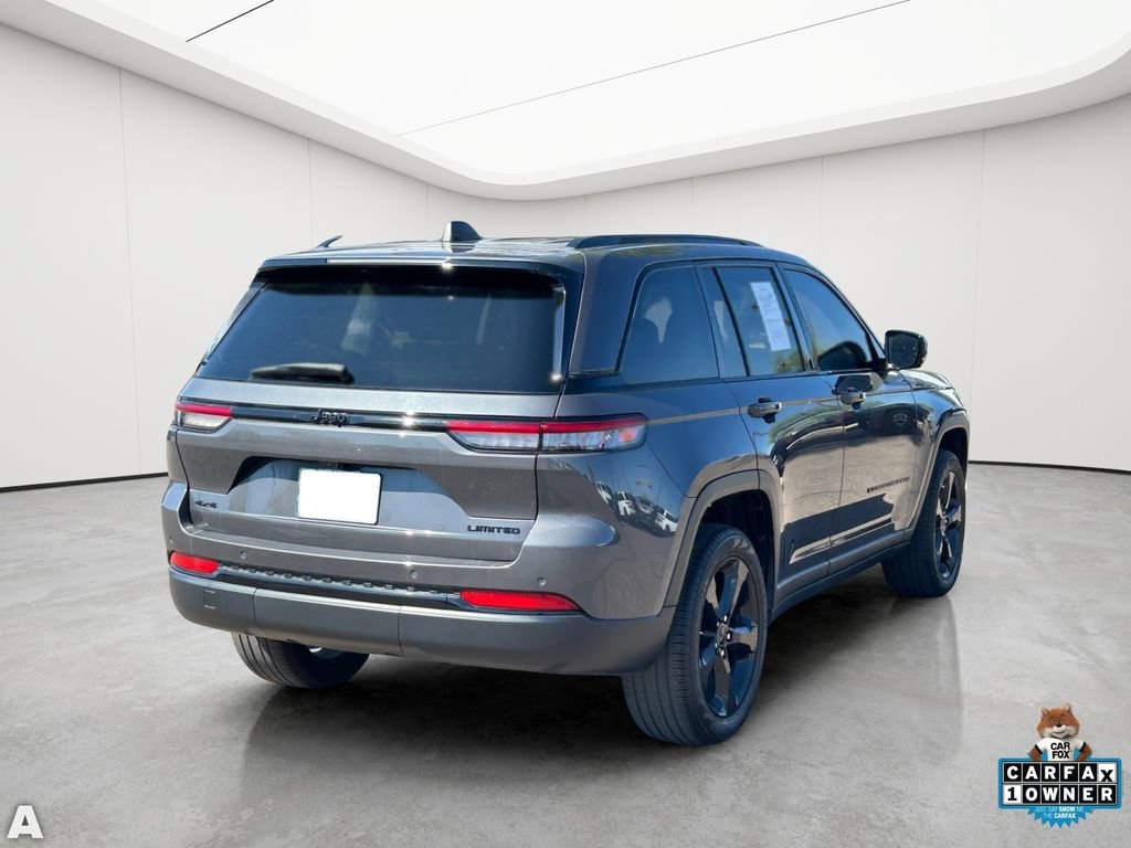 Certified 2023 Jeep Grand Cherokee Limited w/ Black Appearance Package AWD/4WD image 5