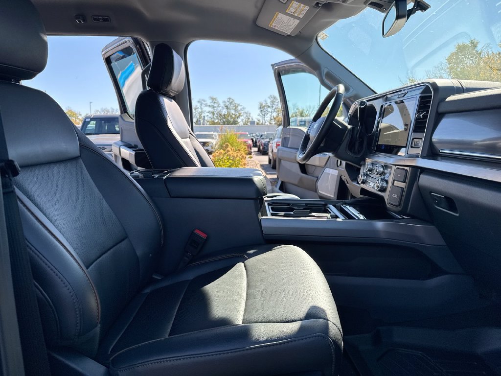 Certified 2026 Ford F350 Lariat w/ FX4 Off-Road Package AWD/4WD image 22