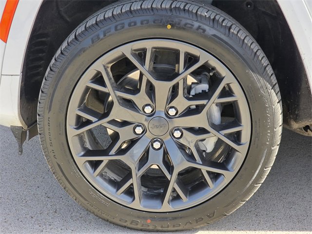 Used 2024 Jeep Grand Cherokee L Summit w/ High Altitude Package image 10