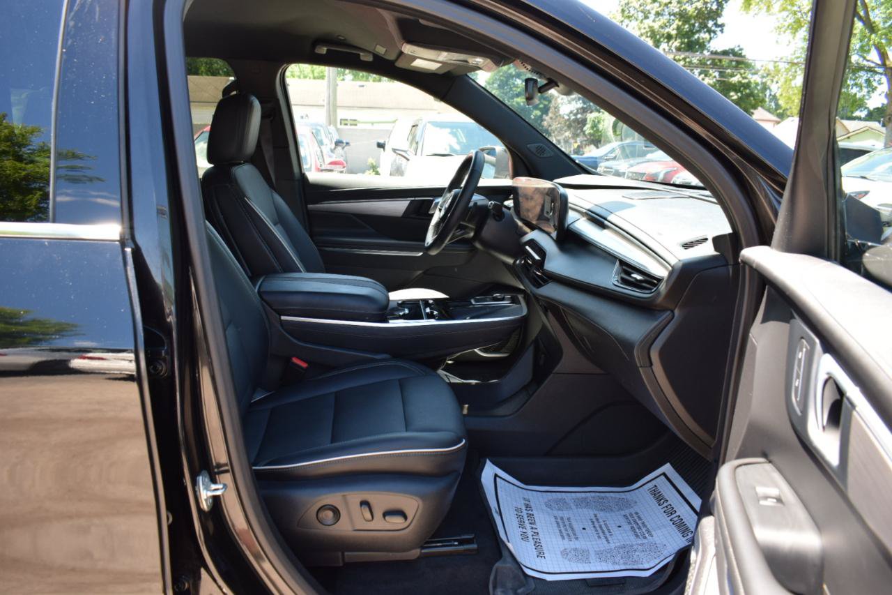 Used 2025 Buick Enclave Preferred w/ LPO, Floor Liner Package FWD image 40