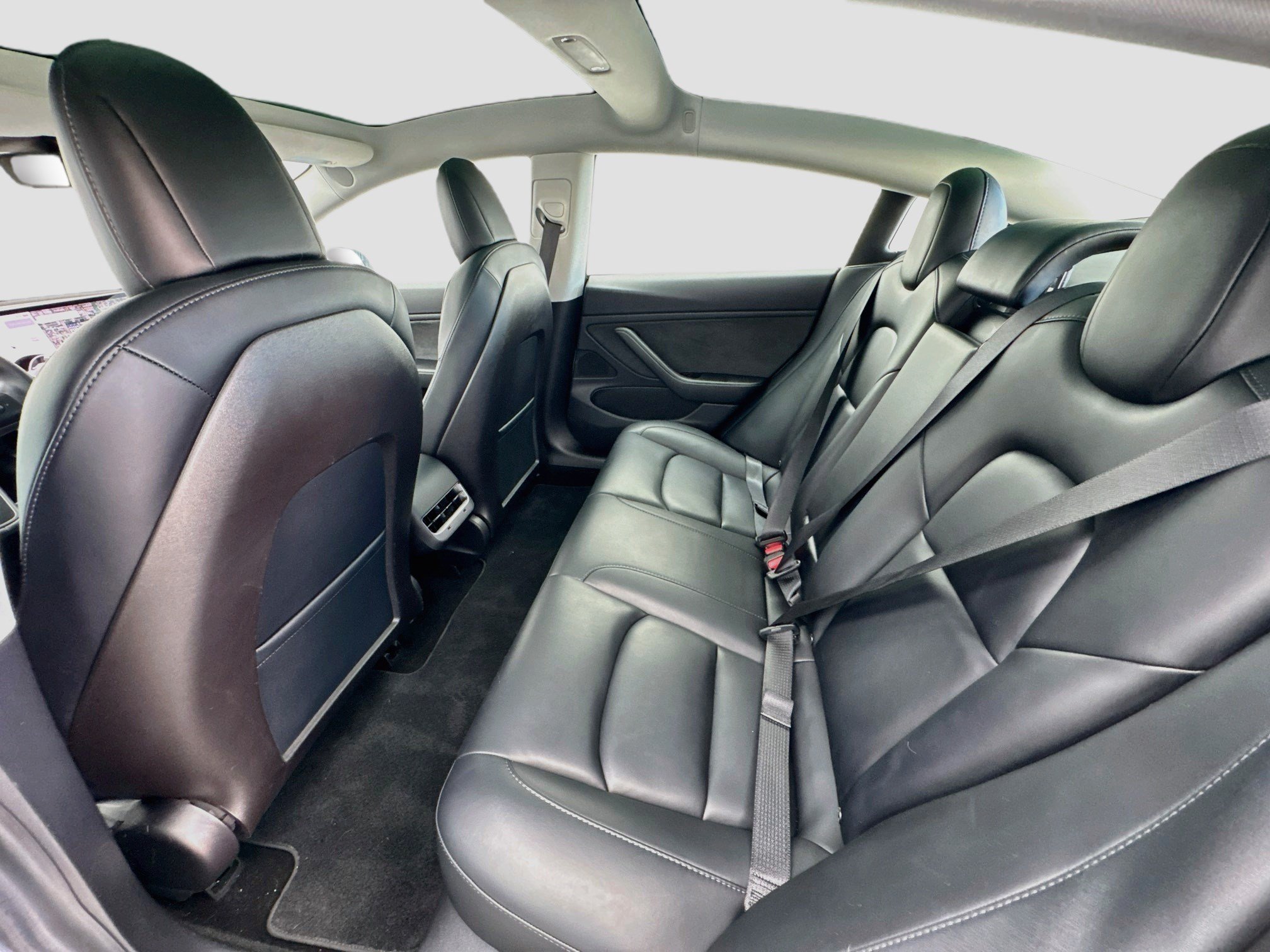 Used 2020 Tesla Model 3 Long Range AWD/4WD image 16