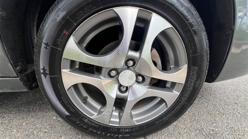 Used 2005 Saturn ION Level 3 w/ Travel Pkg FWD image 46