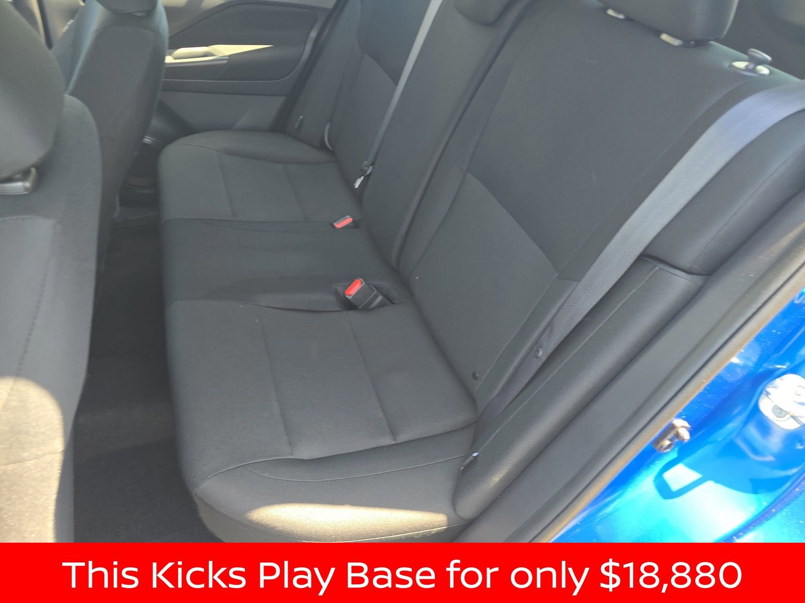 Used 2025 Nissan Kicks Play S image 19