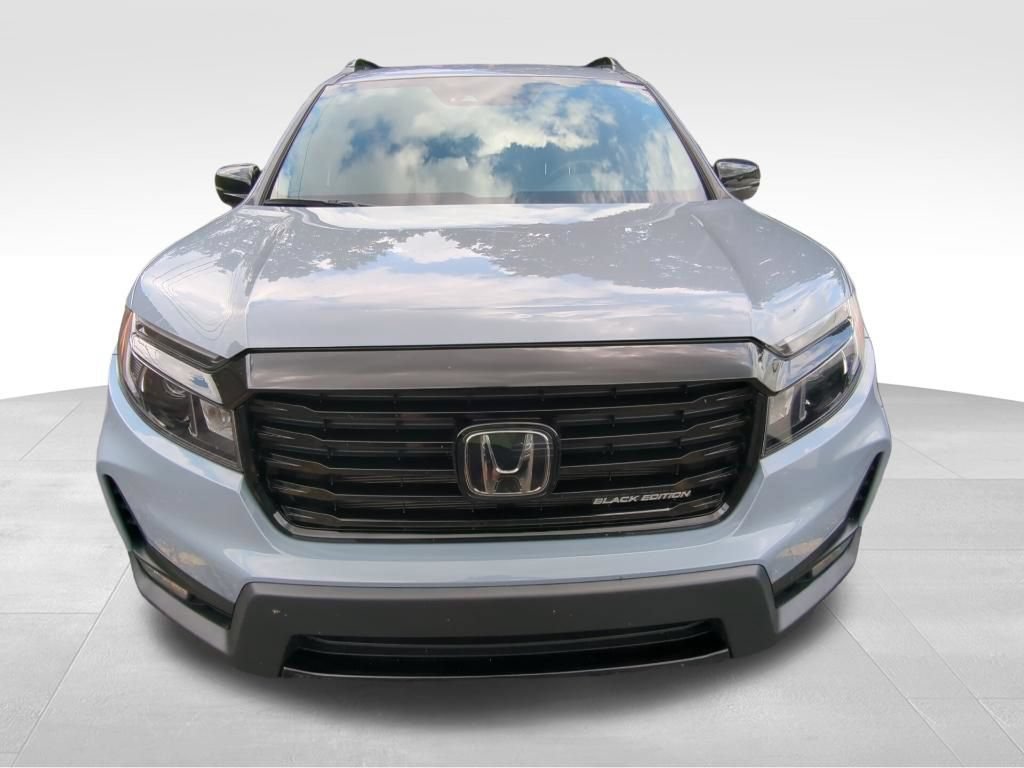 Certified 2025 Honda Passport Black Edition image 10