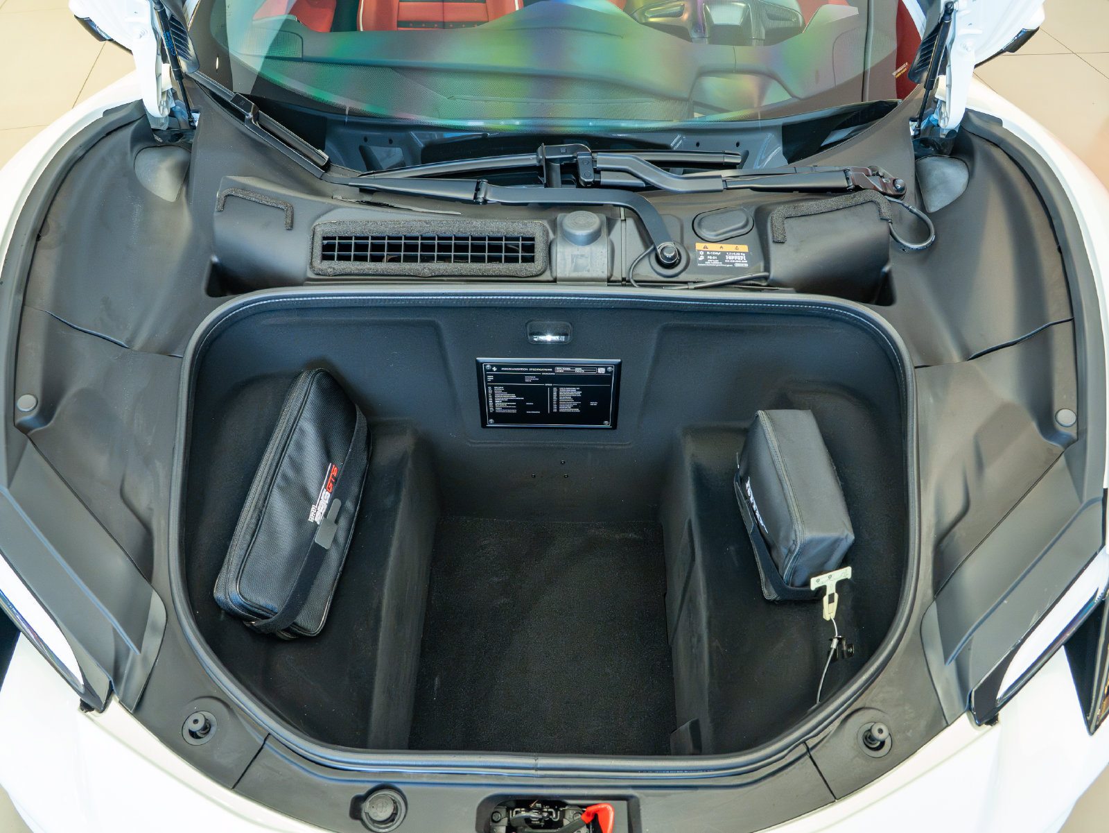 Used 2025 Ferrari 296 GTS RWD image 22