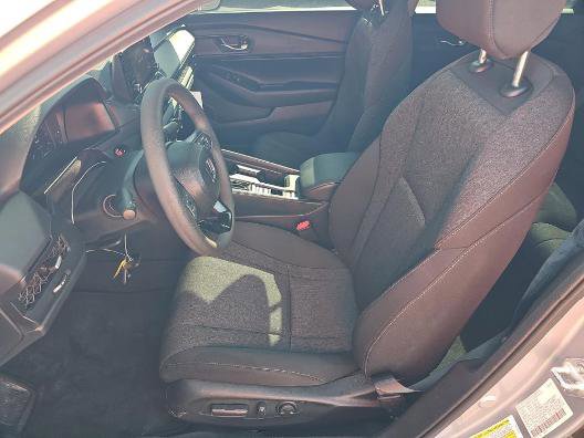 Used 2025 Honda Accord SE image 6