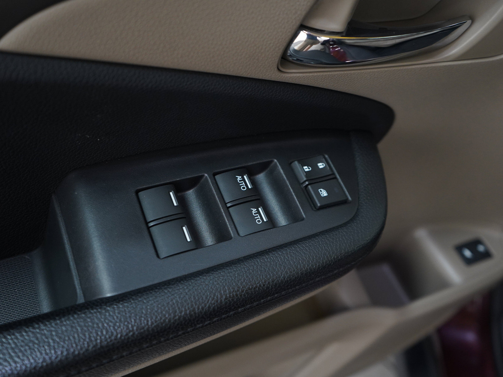 Used 2017 Honda Pilot EX-L image 21