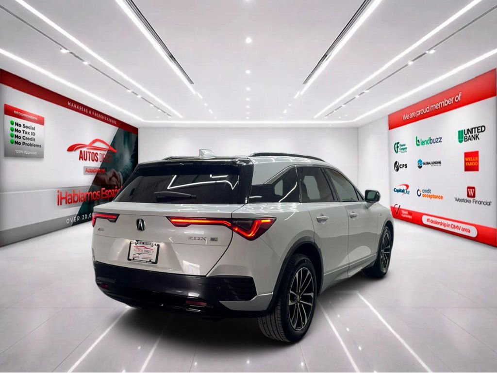 Used 2024 Acura ZDX A-Spec image 8