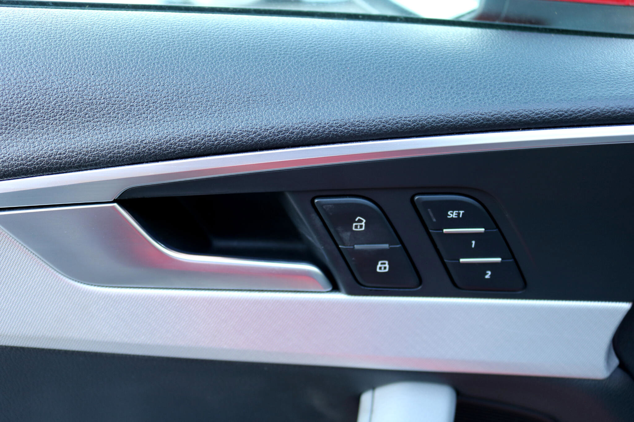 Used 2017 Audi A4 2.0T Premium Plus w/ Premium Plus Package image 14