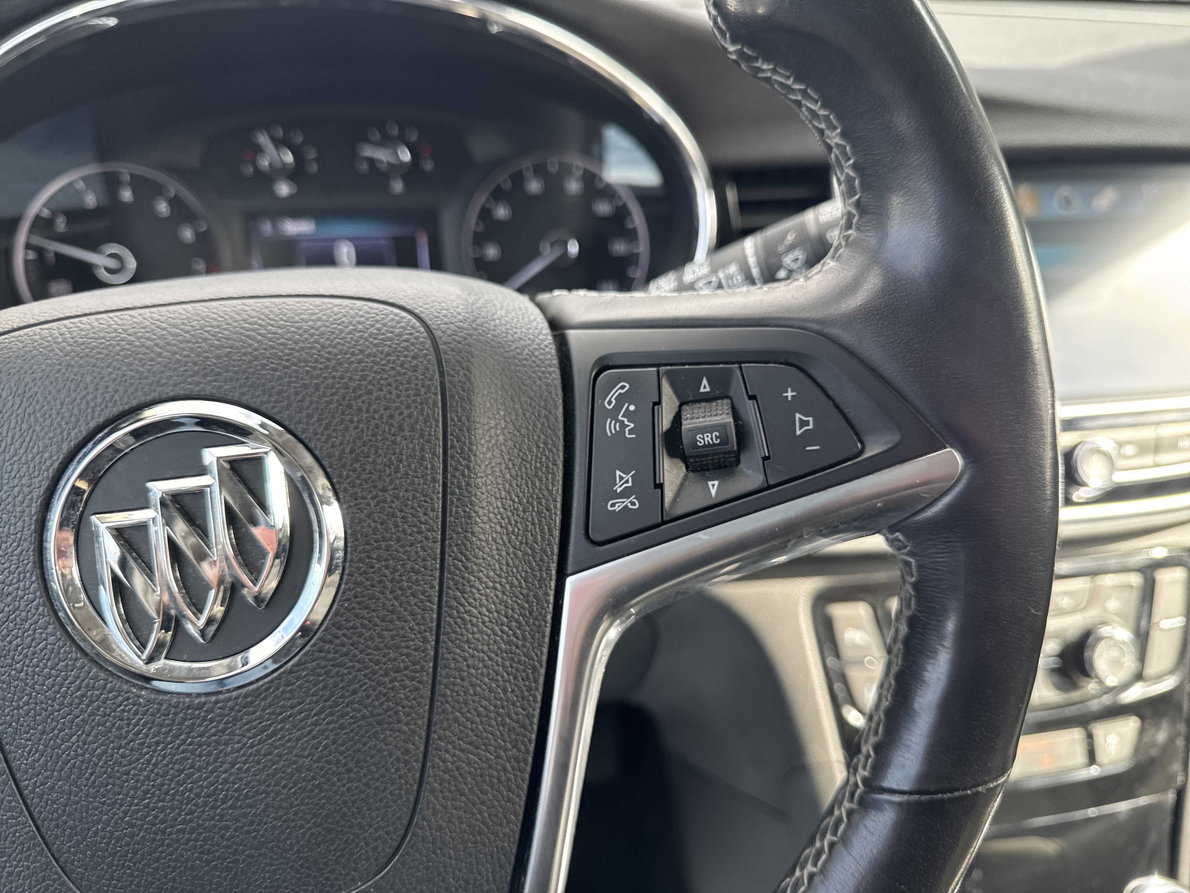 Used 2019 Buick Encore Essence w/ Safety Package II image 20