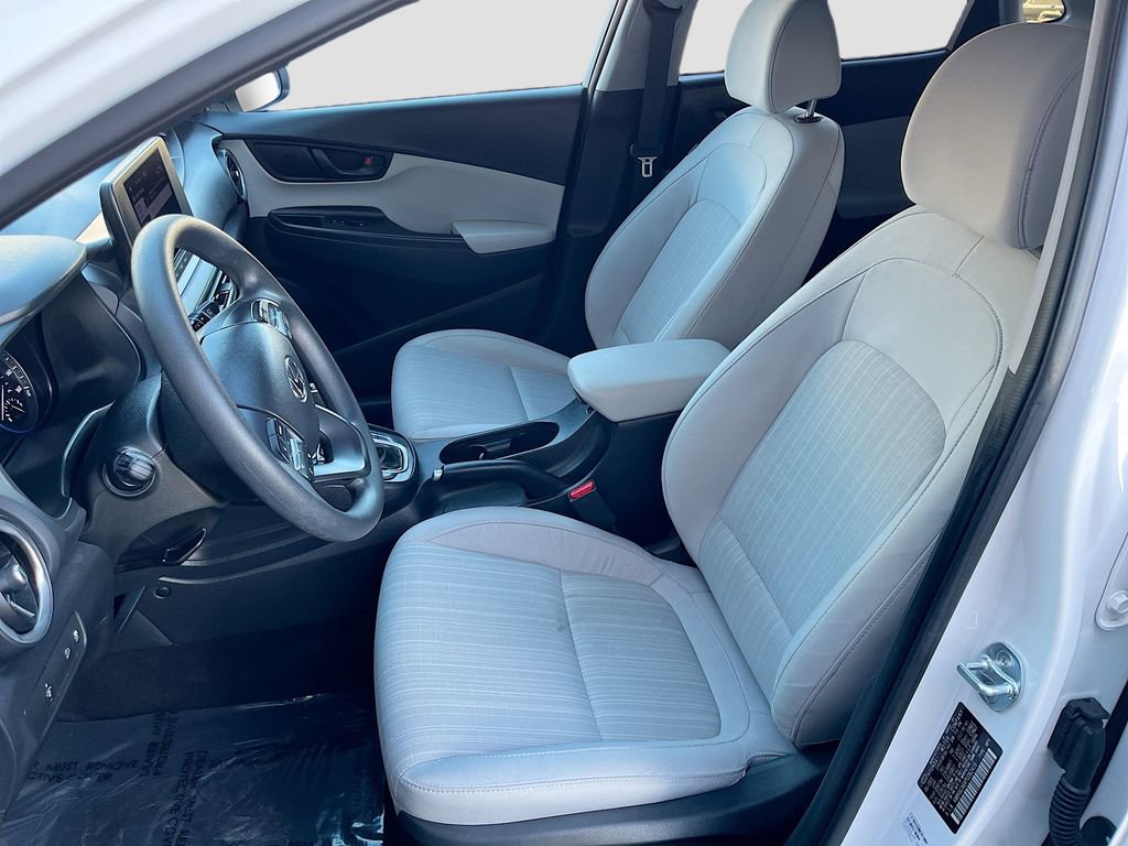 Used 2023 Hyundai Kona SEL w/ Cargo Package image 18