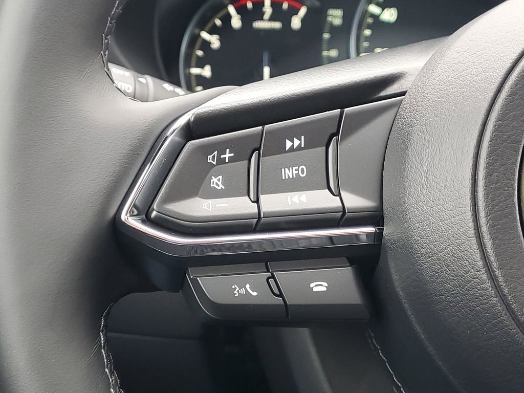New 2025 MAZDA CX-5 Signature AWD/4WD image 21