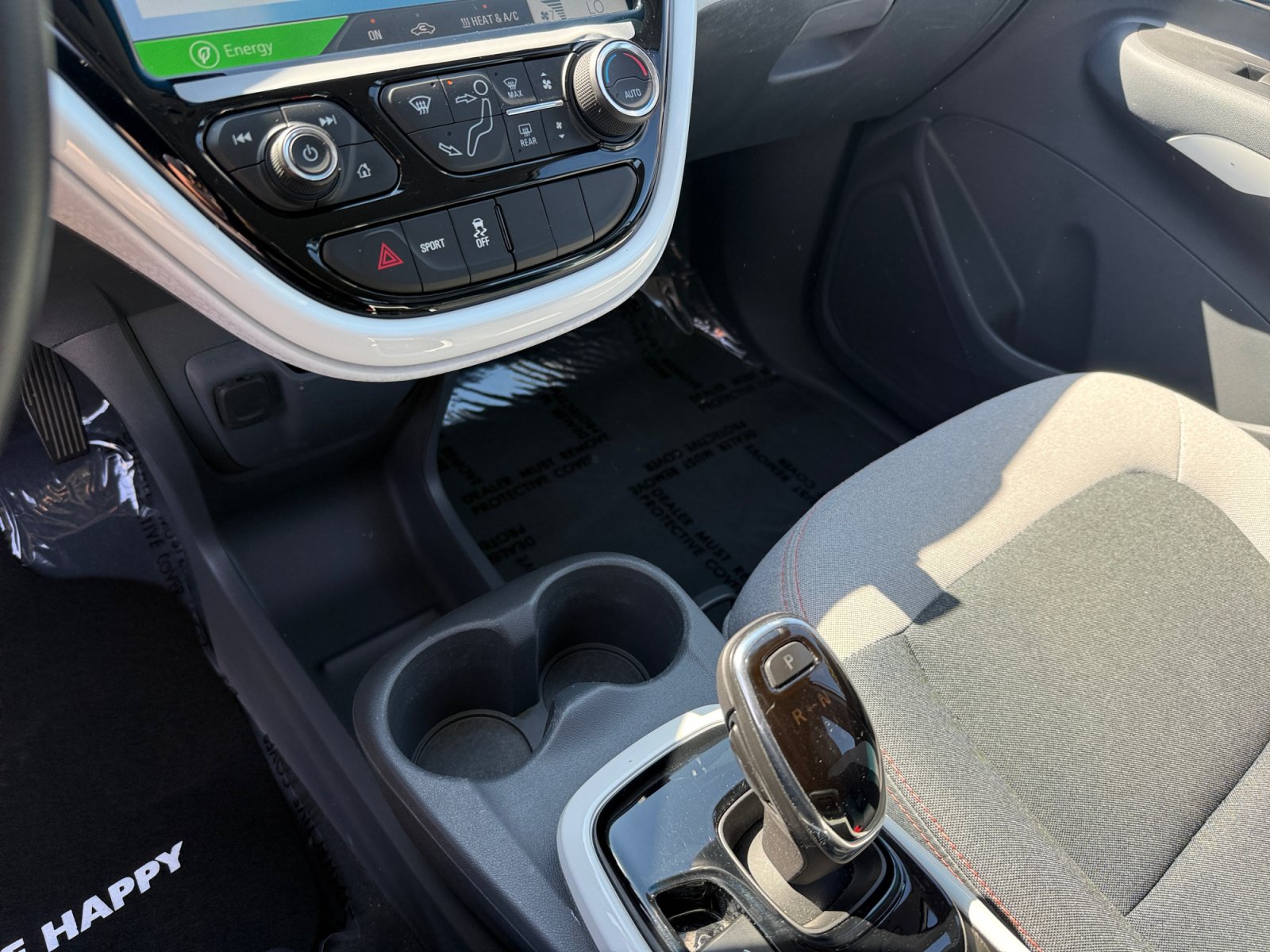 Used 2018 Chevrolet Bolt LT FWD image 13