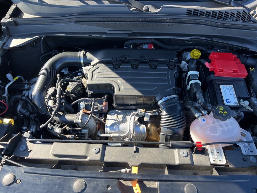 Used 2023 Jeep Renegade Latitude w/ Premium Group image 26