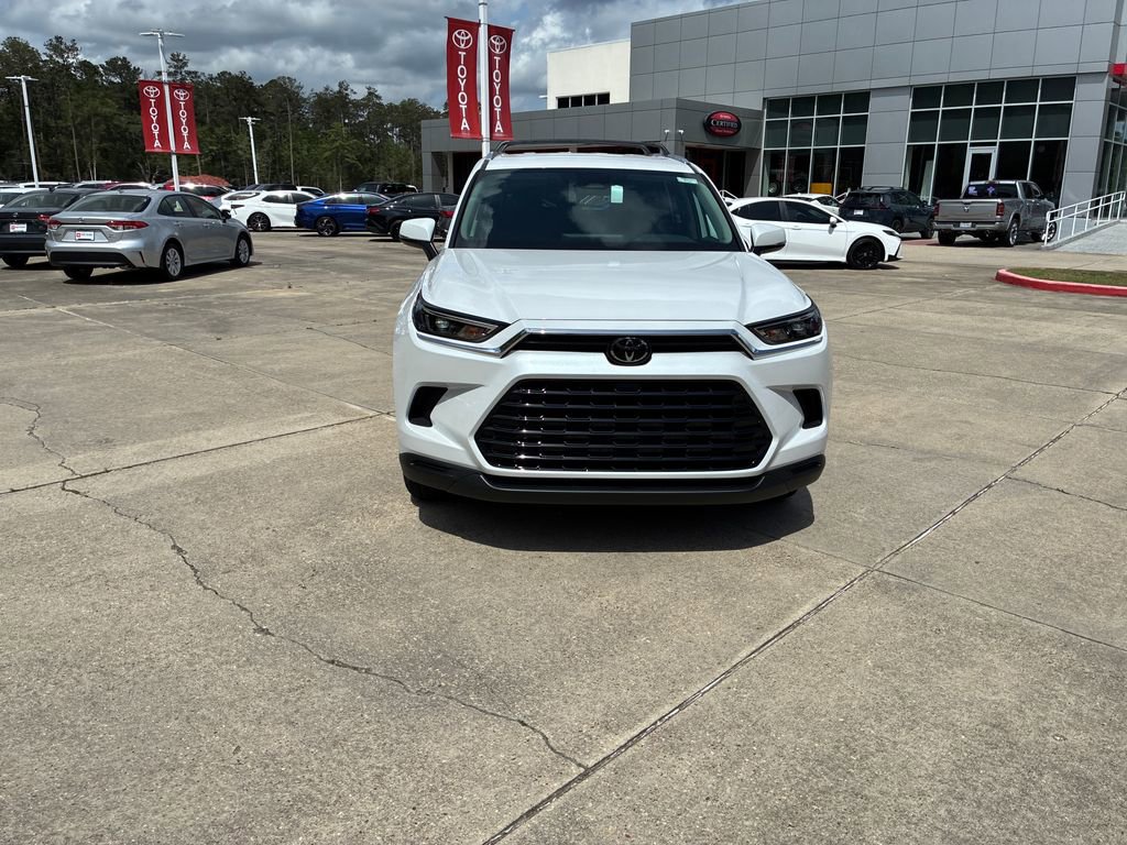 New 2026 Toyota Grand Highlander XLE image 10