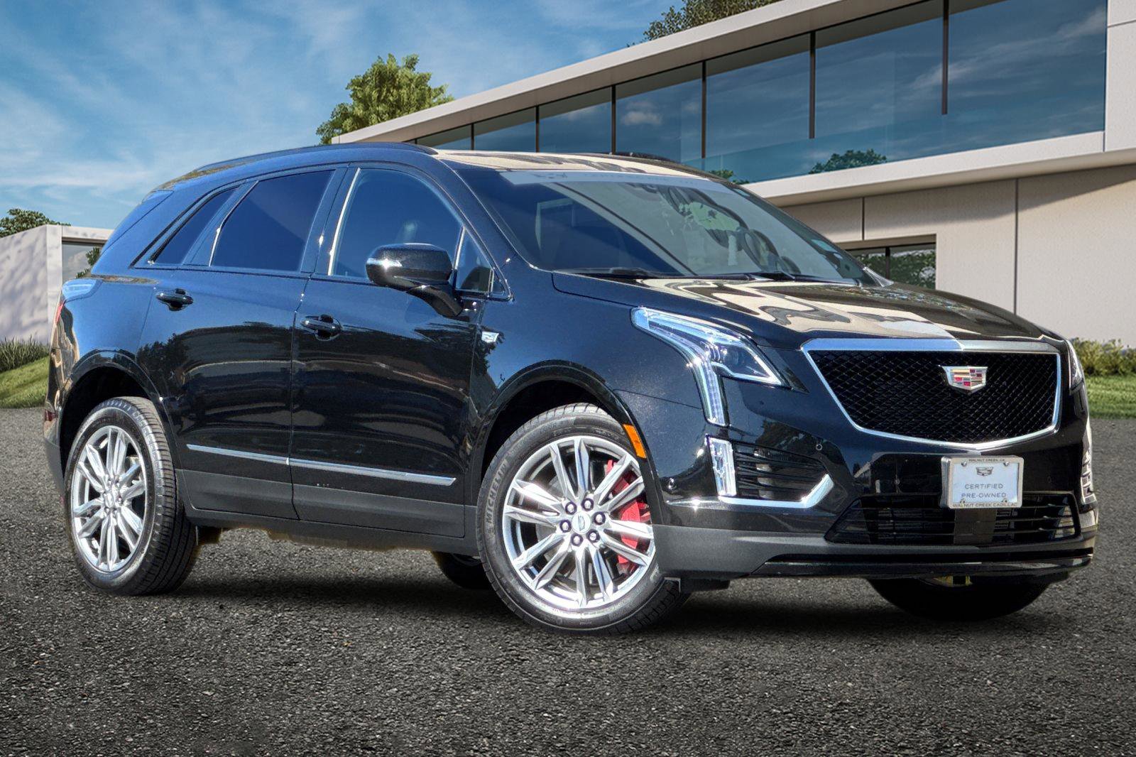 Certified 2024 Cadillac XT5 Sportv w/ Technology Package